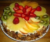 Génoise à la crème pâtissière et aux fruits
