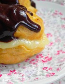 Petits choux à la crème pâtissière à l’ananas