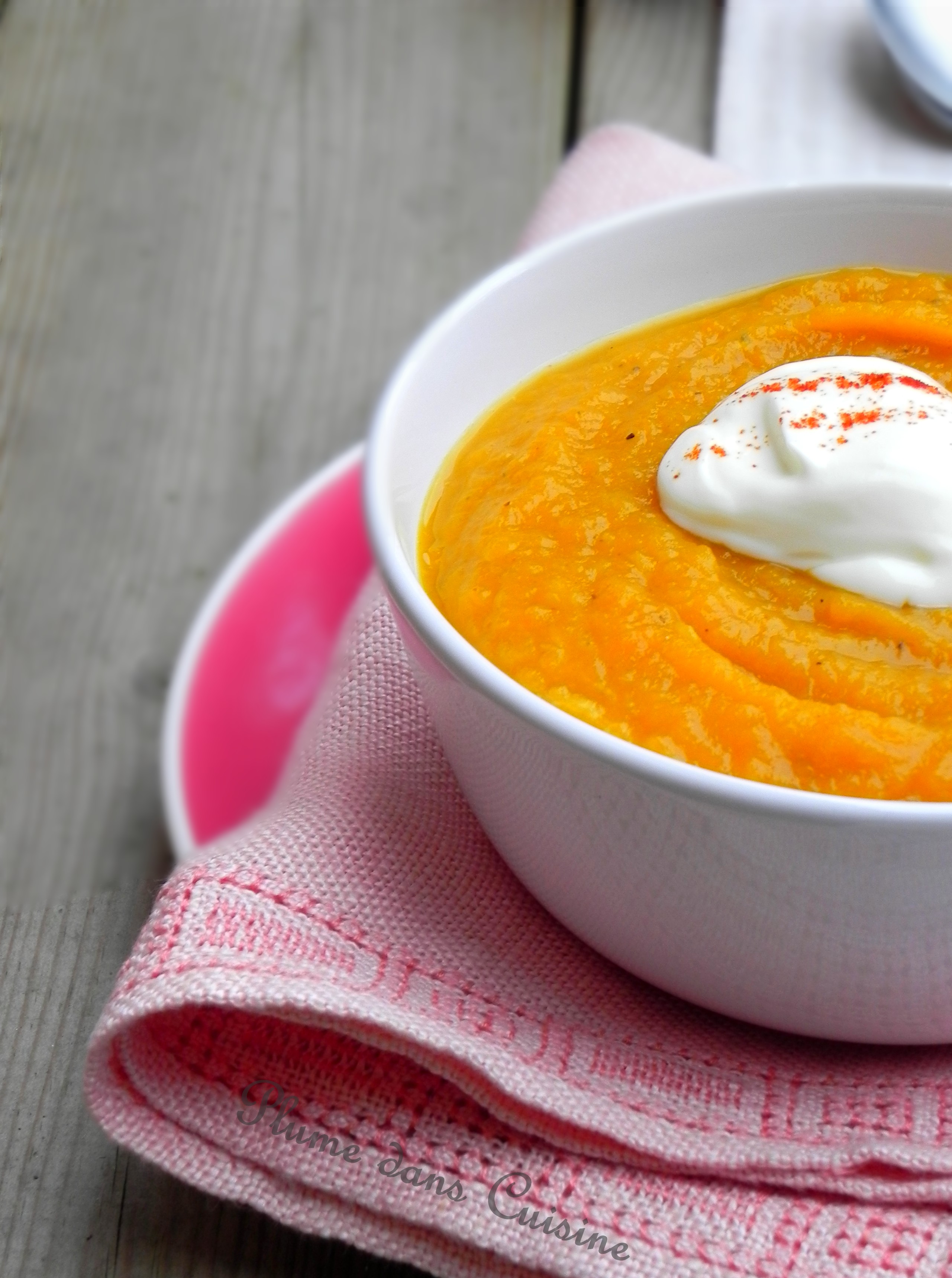 Velouté de patates douces, pomme et