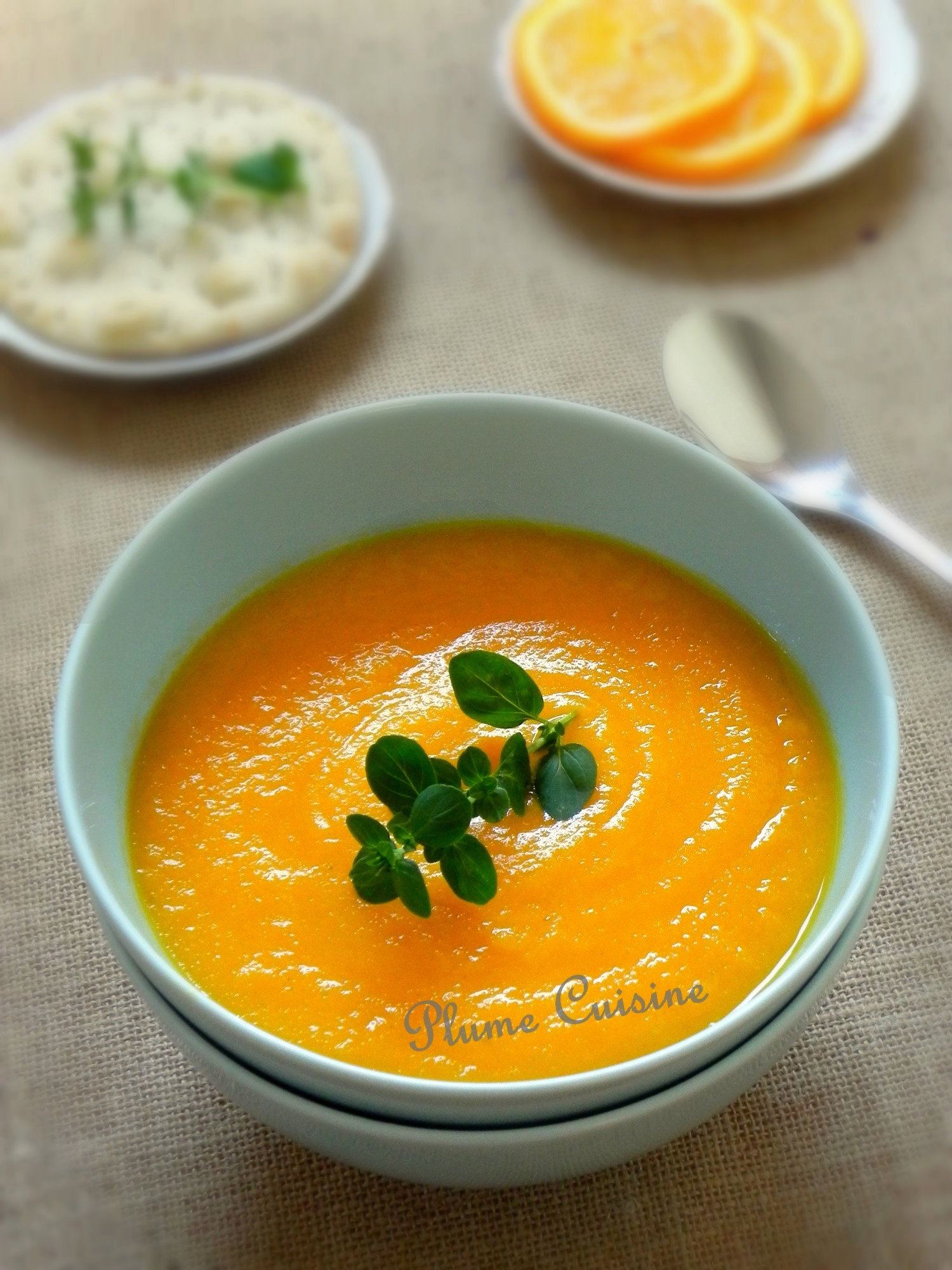 Soupe de carottes à l'orange | Une Plume dans la Cuisine